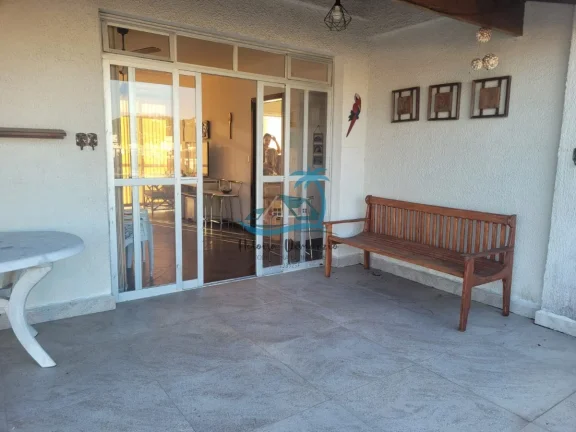 Imagem Cobertura Penthouse a venda à 150 metros da orla do Itaguá em Ubatuba.