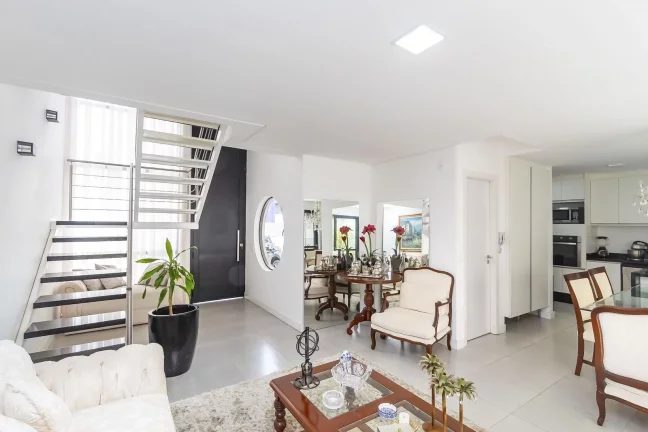 Imagem Casa a Venda Bairro Santa Inacio, perto do Parque BArigui