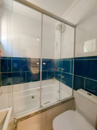 Imagem Lindíssimo apartamento térreo, com quintal e 3 vagas, Vila Caminho do Mar