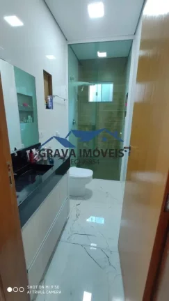 Imagem Alto Padrão para Venda em Maringá, Loteamento Sumaré, 3 dormitórios, 1 suíte, 2 banheiros, 2 vagas