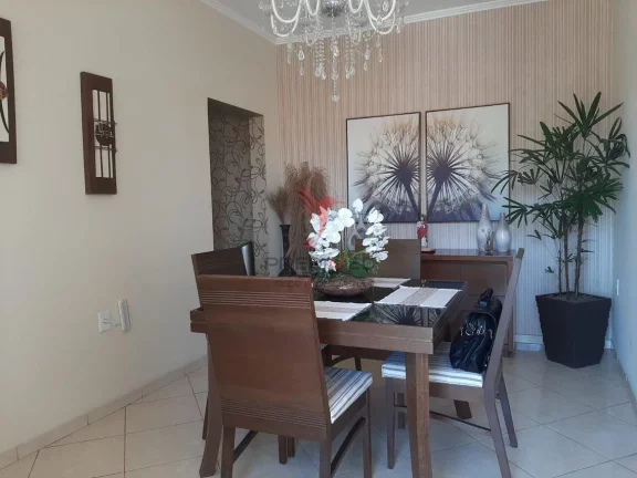 Imagem Casa no Bairro Stª Luzia , Guaratinguetá, quintal, Área Gourmet, 2 Vagas, Estuda Permuta