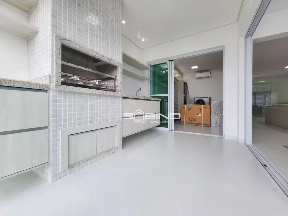 Imagem Cobertura à venda, com 4 Dormitórios 3 suítes 255m² em Riviera de São Lourenço - Bertioga SP