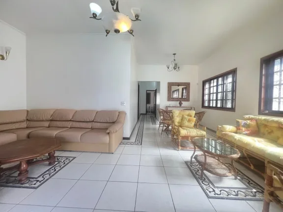 Imagem Casa para Venda em Praia Grande, Real, 3 dormitórios, 1 suíte, 1 banheiro, 4 vagas