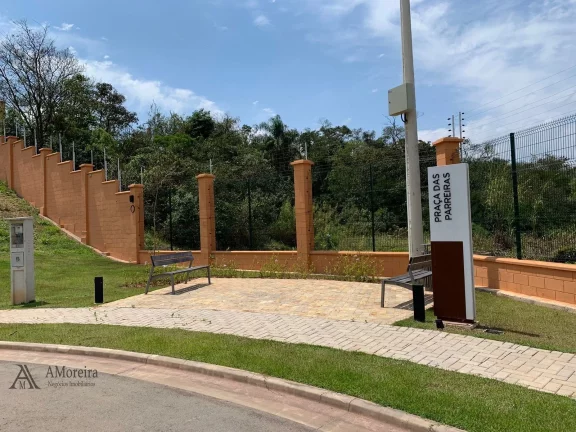 Imagem Terreno em Condomínio à Venda em Jundiaí-SP, ALPHAVILLE II - 707,39m² de Área