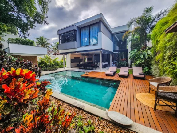 Imagem Casa de luxo à venda em Riviera de São Lourenço Módulo 18: 7 quartos, 7 suítes, 3 salas, 6 vagas, 479m² de área.