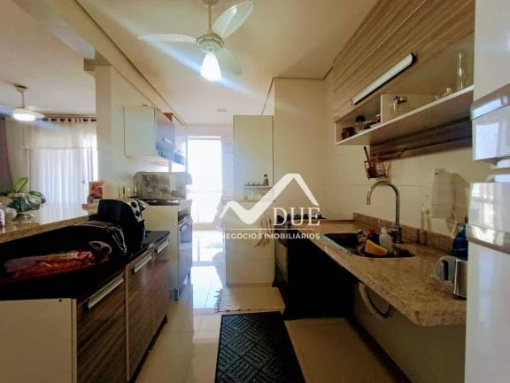 Imagem Apartamento com 2 dormitórios à venda, 77 m² por R$ 740.000,00 - Marapé - Santos/SP