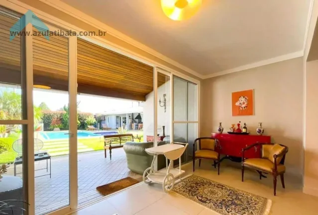 Imagem Casa de Alto Padrão no Condomínio Flamboyant, Atibaia