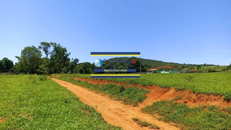 Imagem Sítio 10,8 alqueires a venda de frente ao Lago de Furnas, possui estrutura, Guapé - Minas Gerais - analisa parte em permuta.
