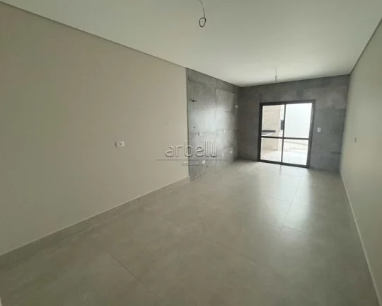 Imagem Sobrado com 135 M² com 3 dormitórios sendo 1 suíte, sala, lavabo, copa, cozinha, área de serviç...