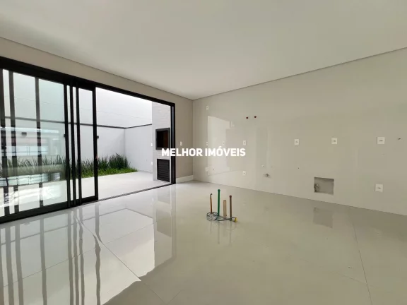 Imagem Sobrado Novo á venda com 3 suítes com uma localização privilegiada no bairro Vila Real em Balneário Camboriú.