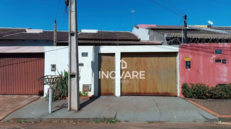 Imagem Casa com 2 dormitórios à venda, 70 m² por R$ 210.000,00 - Setor Nossa Senhora da Saúde - Itumbiara/GO
