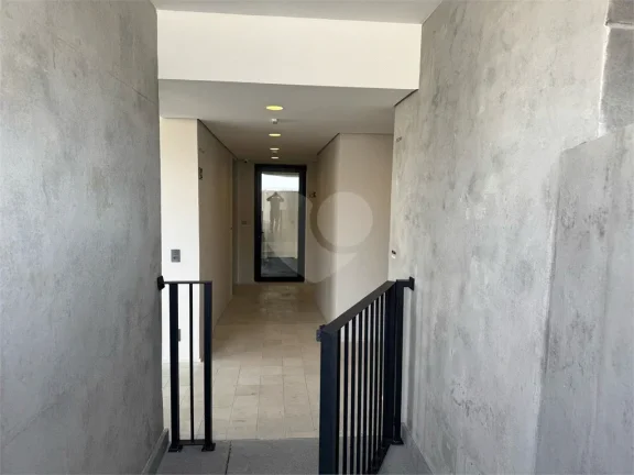Imagem Apartamento à venda com 2 quartos, sendo 1 suíte, no condomínio Esquina Pinheiros, São Paulo - SP