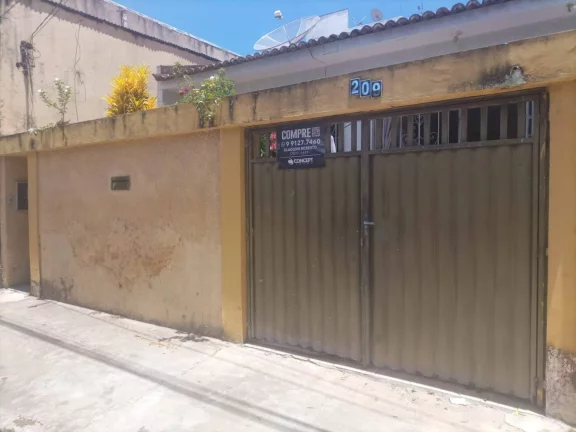 Casa no Complexo Taiçoca - 2/4, Suíte, 140m², 2 Vagas de Garagem - Confira!