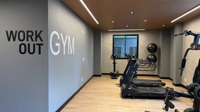 Imagem Residencial Easy: Apartamento de 2 quartos no Parque das Nações, Santo André-SP. 1 suíte, 2 banheiros, 2 vagas de garagem. 64 m².