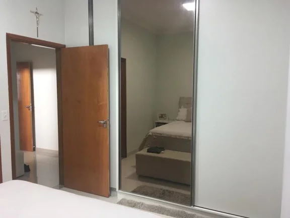 Imagem ALUGA-SE CASA