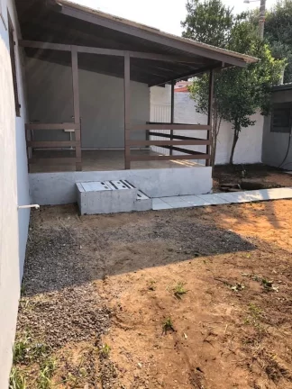 Imagem Casa de 3 quartos proximo ao centro de Parobe