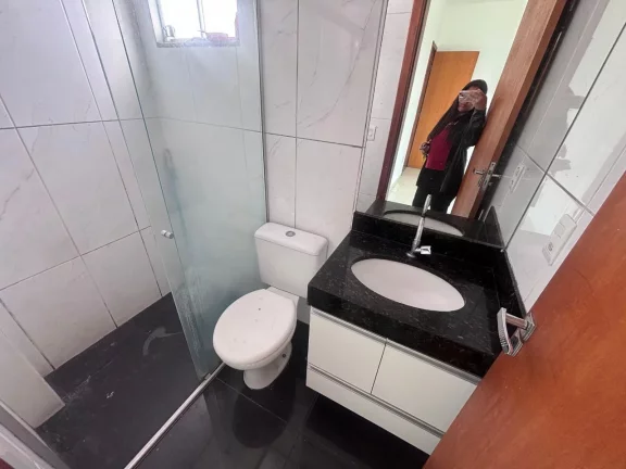 Imagem Excelente apartamento, 3 quartos sendo um com suite, sala ampla pra dois ambientes em porcelanato, c...