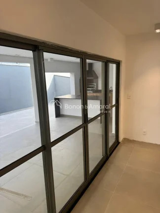 Imagem Casa a venda no Parque Alto Taquaral em Campinas!!

Excelente localização no bolsão do Parque Alt...
