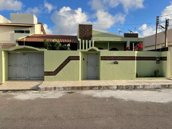 Casa à venda no Inácio Barbosa com 3 quartos, suíte e DCE completa