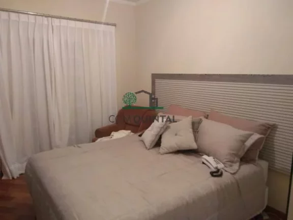 Imagem Casa com 3 Quartos à Venda, 290 m² em Chácara Moinho Velho - Carapicuíba