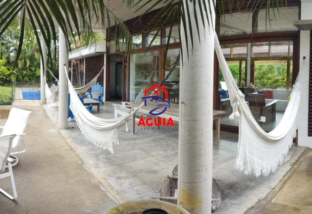 Imagem Lindíssima casa de condomínio na Domingas Dias pertinho da praia!!