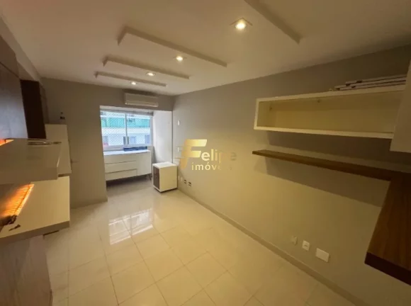 Imagem LINDO APARTAMENTO SEMIMOBILIADO COM 3 QUARTOS NA PRAIA DA COSTA.