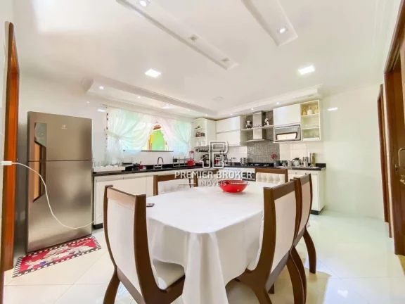 Imagem Casa à venda, 330 m² por R$ 2.300.000,00 - Bonsucesso - Teresópolis/RJ