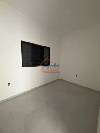 Imagem Casa à venda no bairro Jardim Santa Cruz - Mogi Guaçu/SP