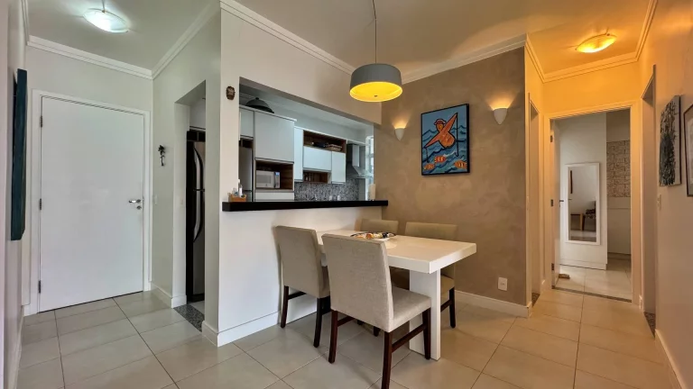 Imagem Apartamento com 2 dormitórios à venda, 76 m por R$ 1.800.000,00 - Riviera