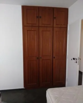 Imagem Apartamento à venda no Guarujá na Praia das Pitangueiras.