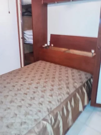 Imagem Apartamento com 04 dormitórios - 200 metros do mar - Pitangueiras.