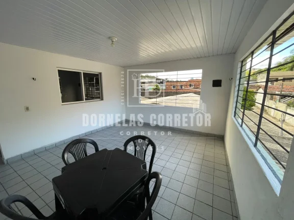 Imagem Ampla Casa com 3 Quartos e Suíte - Perfeita para Sua Família!