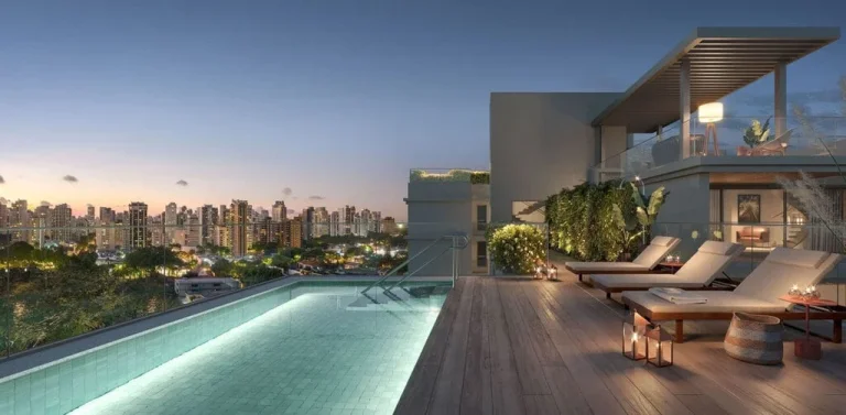 Imagem Apartamentos de 2 e 3 suítes, com 125 a 264 m². Entre você e o horizonte, existe um universo para...