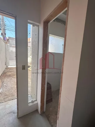 Imagem Sobrado em Fase de Construção: Casa à Venda em Franco da Rocha-SP, 2 Quartos, 2 Suítes, 1 Vaga de Garagem, 70m²
