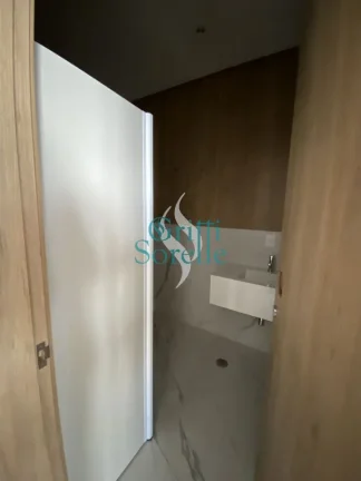 Imagem Conjunto Comercial para Alugar em Pinheiros - São Paulo/SP.