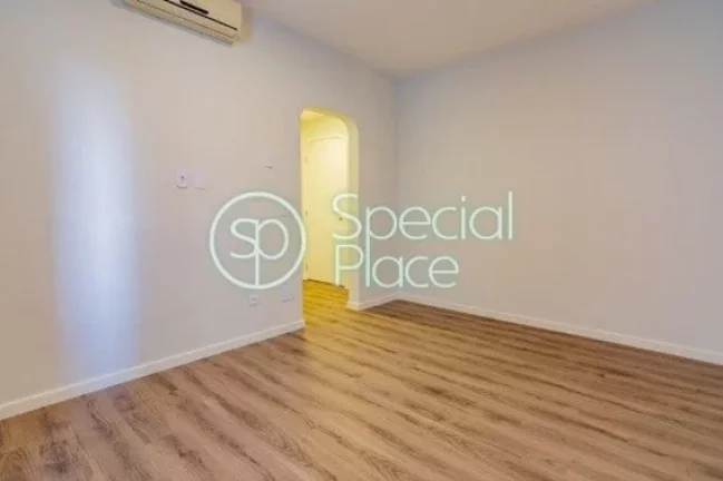 Imagem Lindo apartamento com 293m² no Jardim Paulista. Amplo living com varandas, lavabo, 04 dormitórios ...
