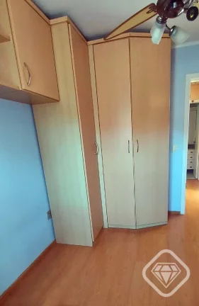 Imagem Casa em condomínio na Tristeza
Não geminada, com 3 dormitórios e pátio lateral

Uma raridade na ...