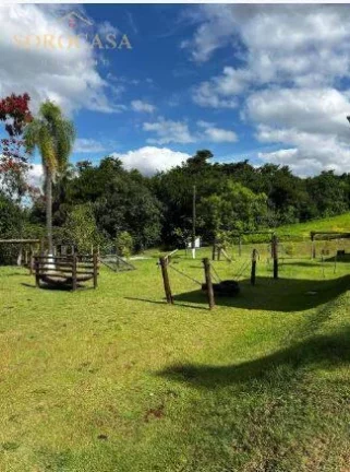 Imagem Chácara á Venda - 1.050m² - 3dorm 1 suite - Cond Village Araçoiaba