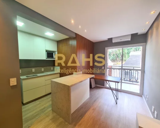 Imagem COBERTURA PLANA . DIFERENCIAIS DE DESTAQUE: - Local alto com linda vista para a Serra do Mar A Serra...