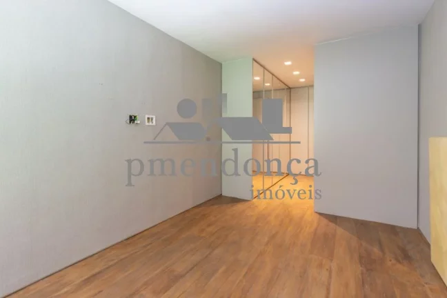 Imagem Apartamento reformado na Rua Sabará com 107m², 2 suítes e 1 vaga.