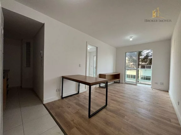 Imagem Apartamento com 1 quarto e sacada à venda, 40 m² por R$ 395.000 - Rebouças - Curitiba