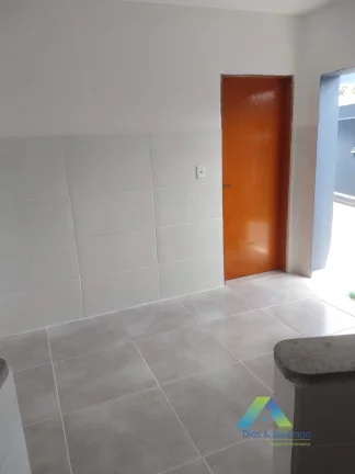 Imagem LINDA MANSÃO RECEM CONSTRUIDA COM 4 DORMITÓRIOS E 4 VAGAS NA SAÚDE !!!