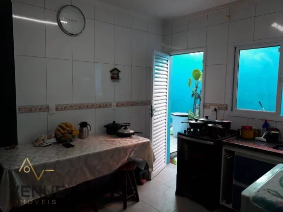 Imagem Sobrado com 4 dormitórios à venda, 79 m² por R$ 381.000,00 - Conjunto Habitacional Castro Alves - São Paulo/SP