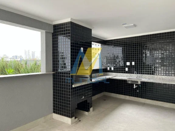 Imagem Apartamento moderno com suíte, 2 vagas soltas e sacada envidraçada