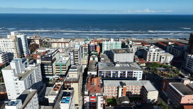 Imagem Apartamento 2 Dormitórios - Bairro Centro