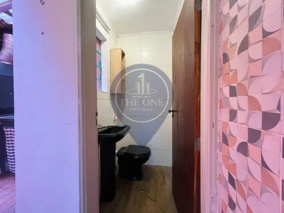 Imagem Casa à venda em São Paulo-SP, no Ipiranga, com 2 quartos, 1 suíte, 2 salas, 2 banheiros e 72m² de área.