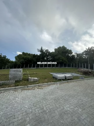 Imagem Terreno à Venda em Condomínio Fechado Localizado na praia de Taquaras em Balneário Camboriú - SC