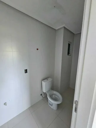 Imagem Apartamento com 2 dormitórios sendo 1 suíte e 1 vaga de garagem em Balneário Camboriú/SC