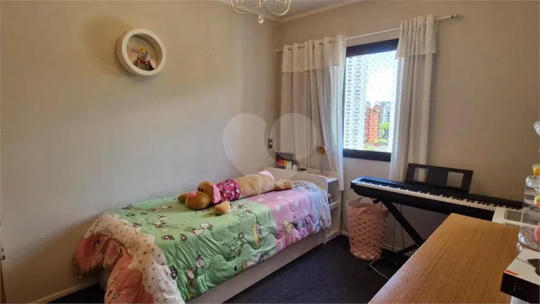 Imagem Apartamento à venda com 3 quartos, sendo 2 suítes, no condomínio Maison Royale, São Paulo - SP