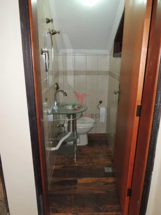 Imagem ...lt;br...gt;Casa assobradada com 3 quartos sendo 1 su...iacute;te, Lavabo, Sala 2 ambientes, Cozin...